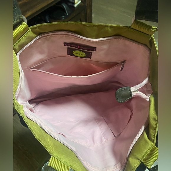 Mosey Nylon Tote All Color-block Bag Recycled Materials Sustainable - Picture 6 of 11